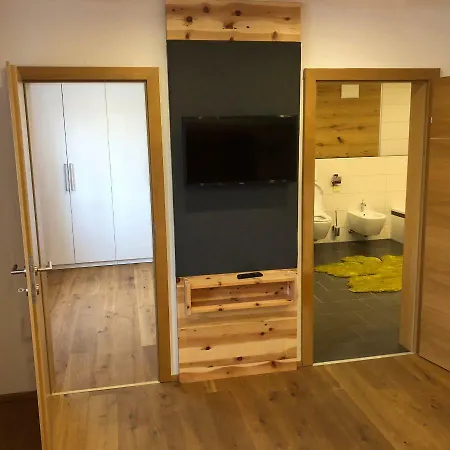 Vine & Design Langenlois